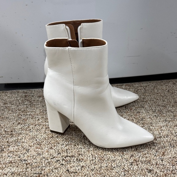 Madden Girl White Booties - Picture 1 of 9
